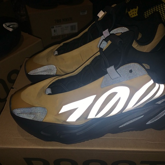 Yeezy Boost 700 MNVN 'Bright. 8.5 MEN US
Cyan' - Picture 3 of 6